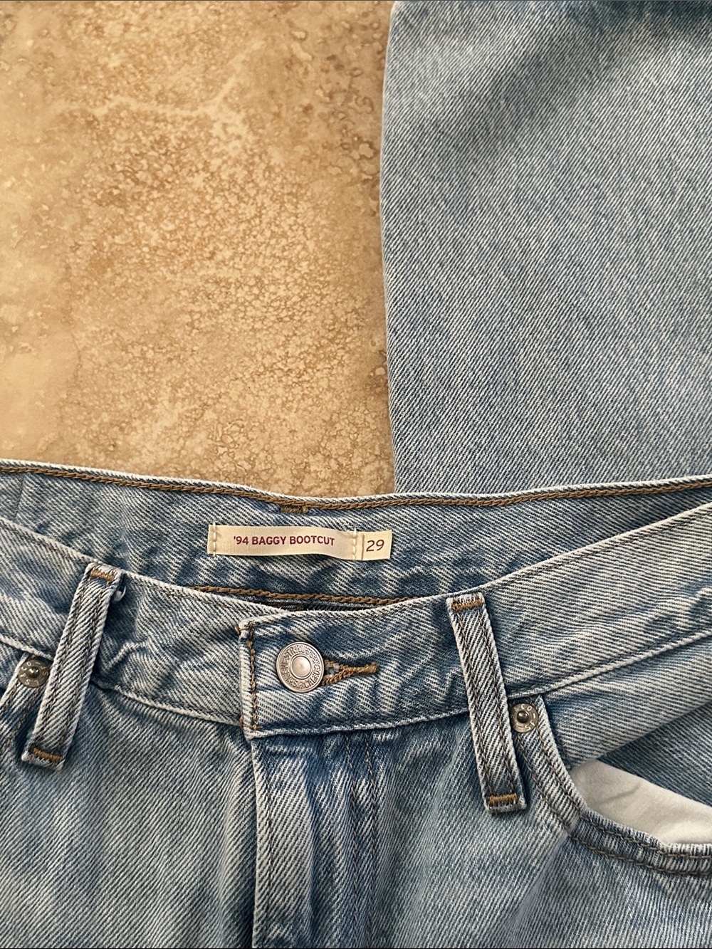 Levi’s ‘94 Baggy Bootcut Jeans - Picture 3 of 4